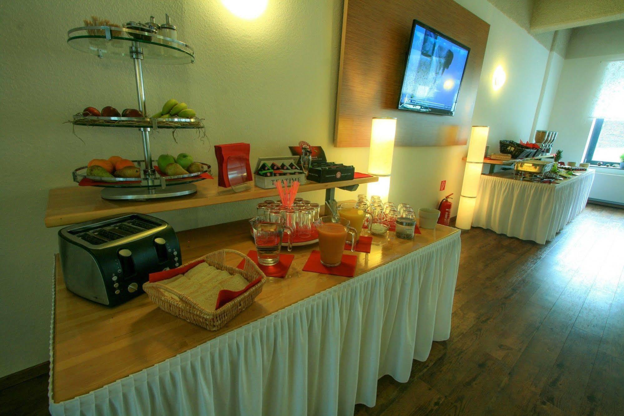 T3 Hotel Cityloft Мьонхенгладбах Екстериор снимка