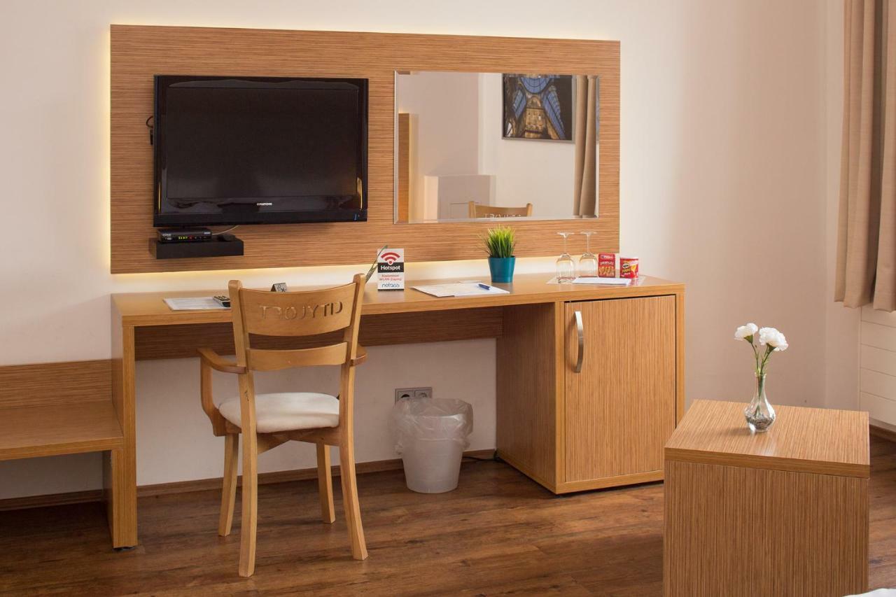 T3 Hotel Cityloft Мьонхенгладбах Екстериор снимка